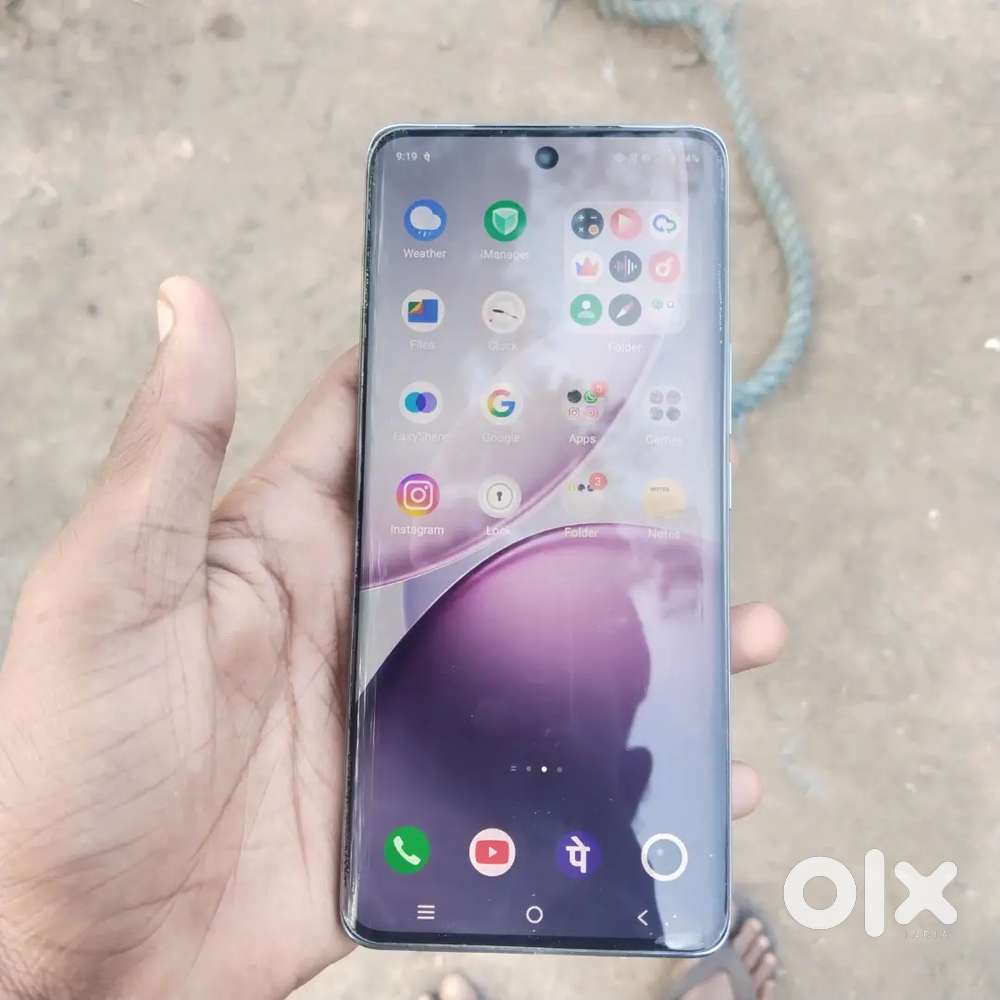 1 month old vivo y 400 pro 5g