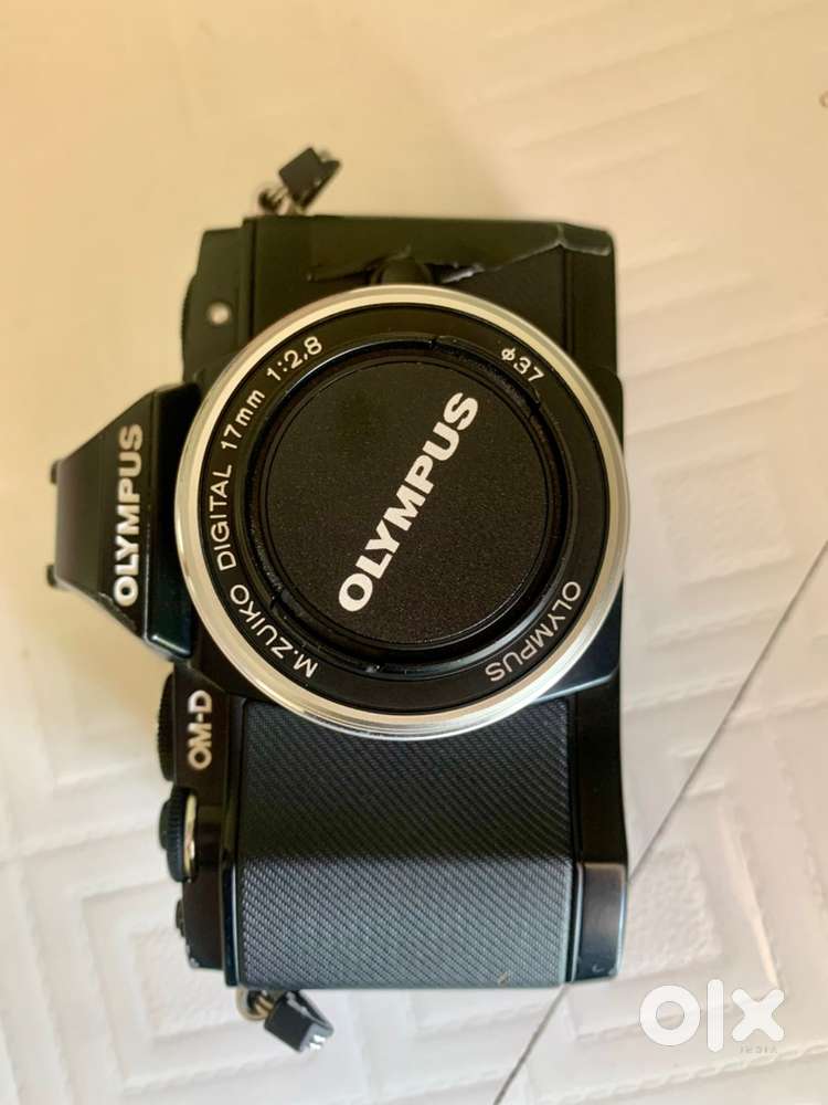 Olympus EM5 + 17mm 2.8 lens