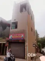 Corner shop (3 floors 10x20 sqft each floor)