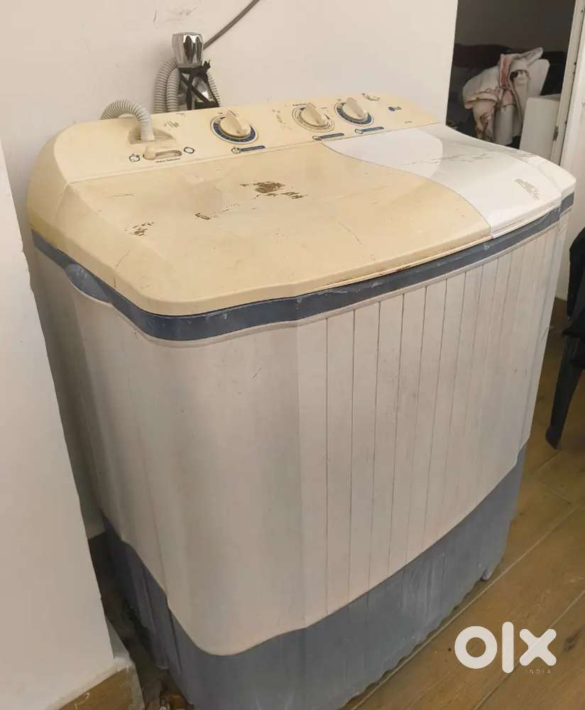 LG Semi Automatic Washing machine for Sale