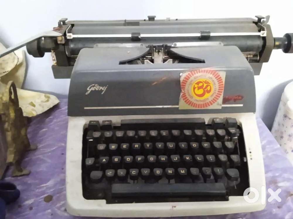 Godrej Typewriter
