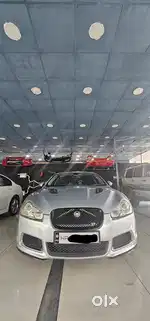 V8 Supercharged Jaguar Xfr