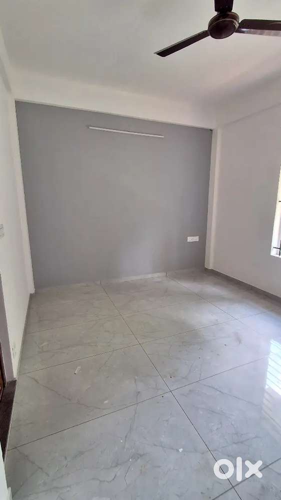 2BHK New Appartment Rent Thrikkakakara,Vallathol jn,mundam palam,famil