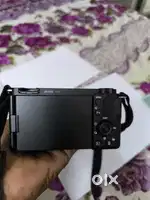 ZV E10 FOR SALE ALONG WITH 3 TYPS LENS
