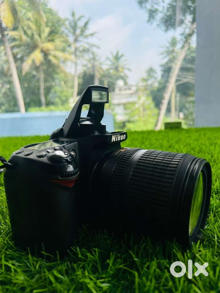 Nikon D90 18-105mm DSLR