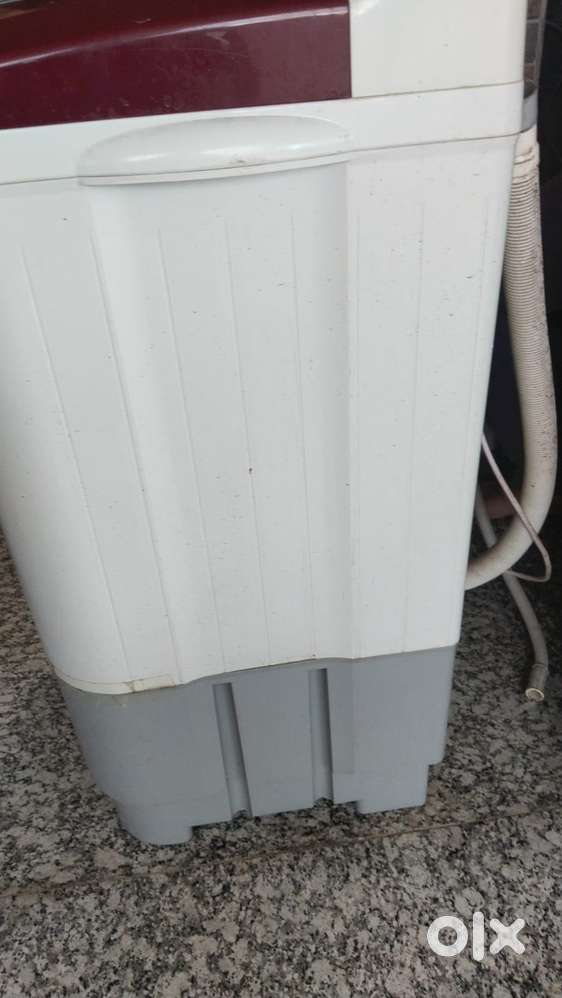 Semi Automatic Samsung 7Kg washing machin