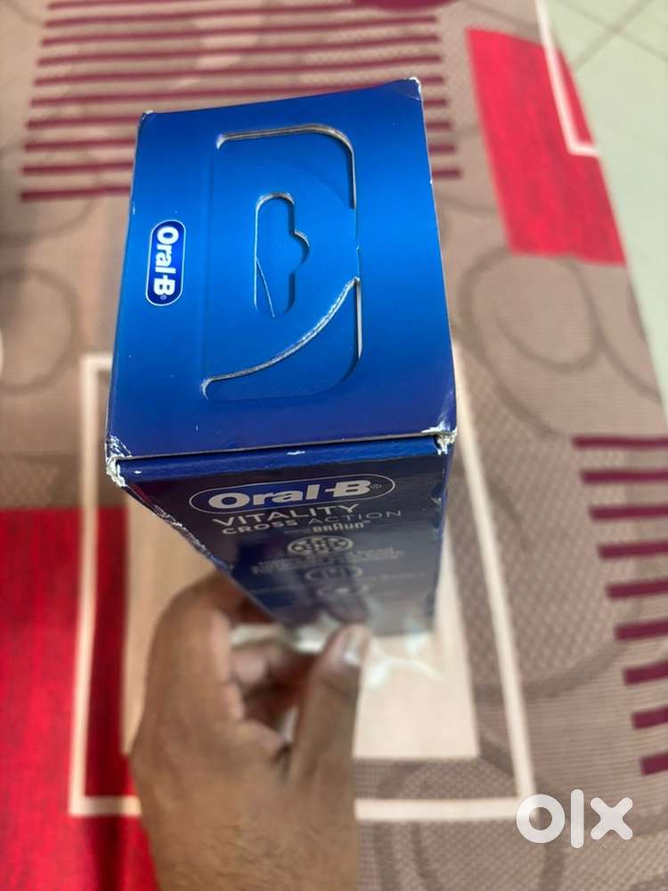 Oral b vitality cross action electric brush..