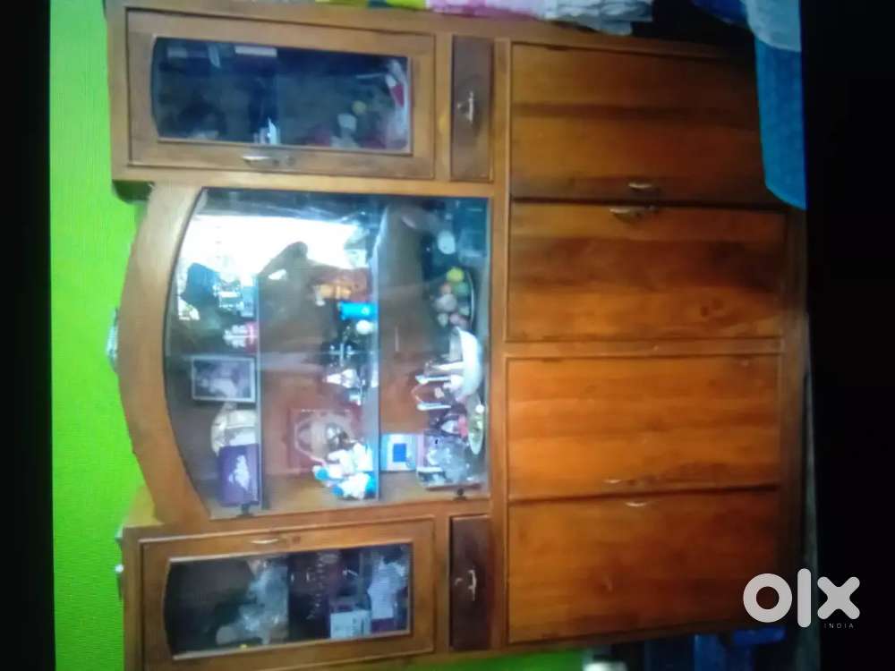 Wooden Wardrobe cum Showcase