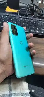OnePlus 1+ 8T w. Original Bill Box Charger