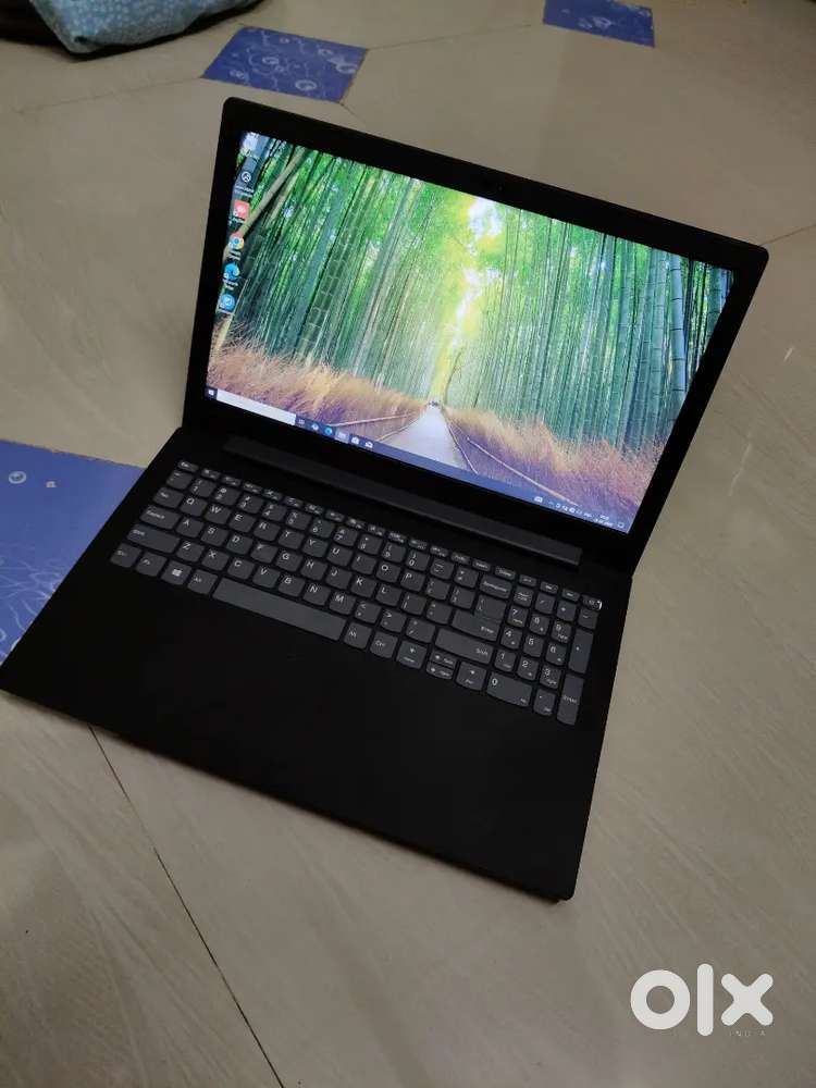 Lenovo IdeaPad v330