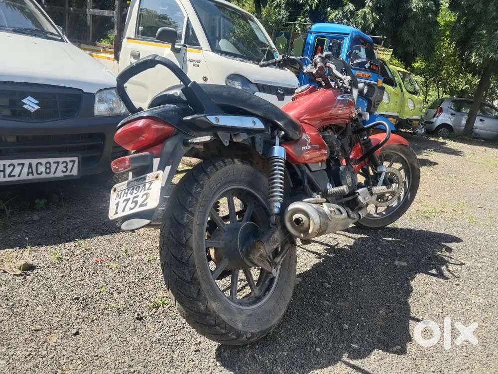 Bajaj Avanger 180cc paper clear bank .noc malak t.t.o set partycular