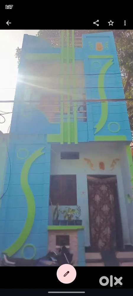 2 मंजिल मकान अर्जेंट बेचना है