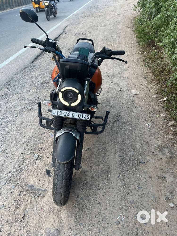 Yamaha FZ X