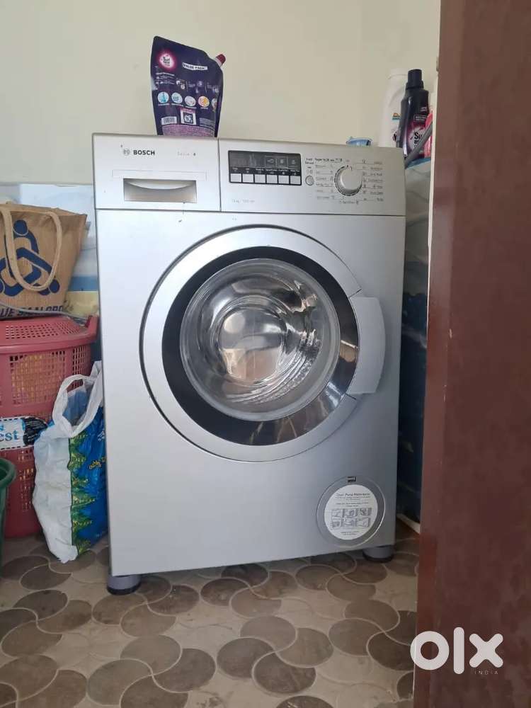 Front Load Bosch washing machine 7KG automatic