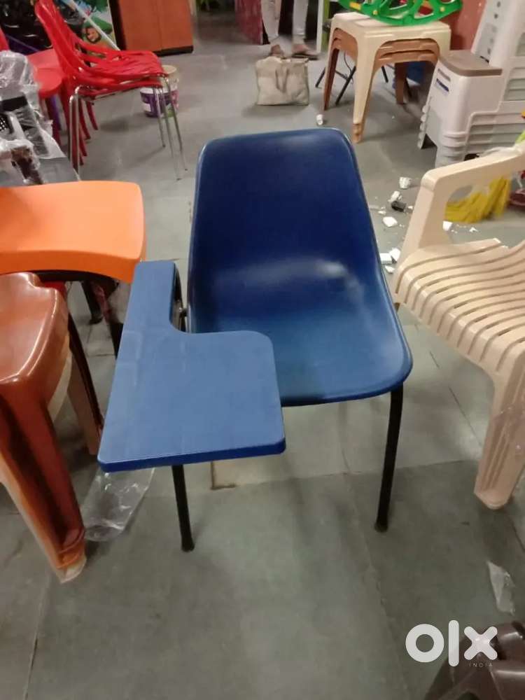 Study Chair with Writing Pad