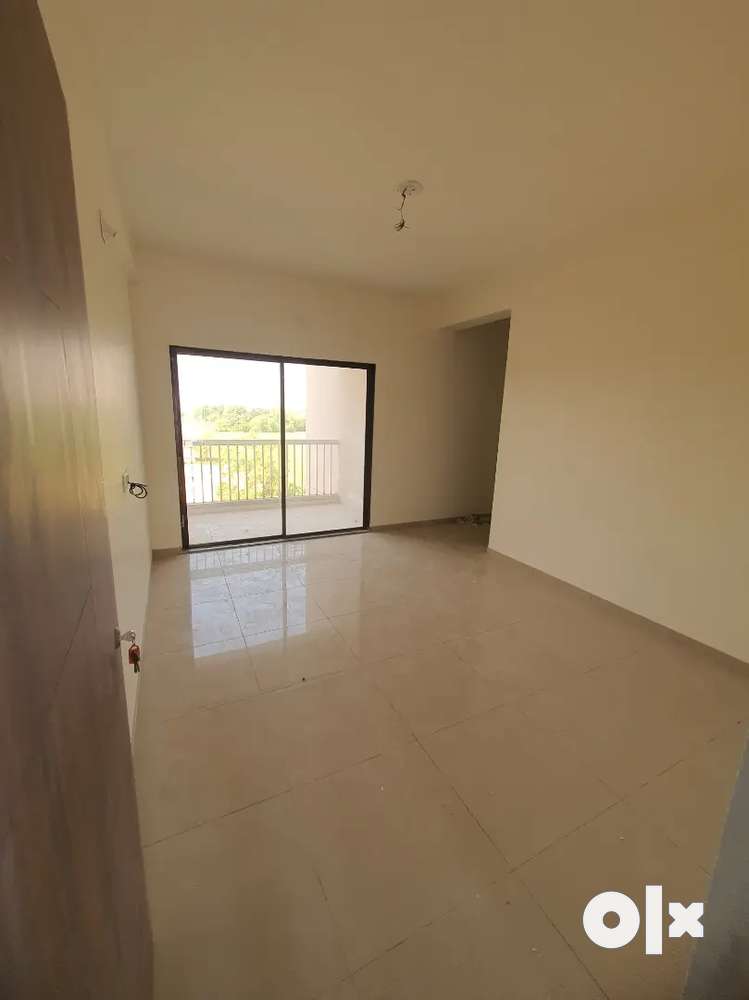 URGENT SALE: Ready-to-move 2BHK spacious flat (Price negotiable)