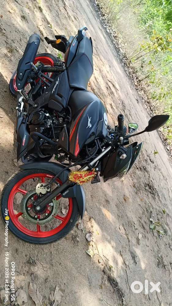 New tvs apache 160 2v model only use 8month not running this bike