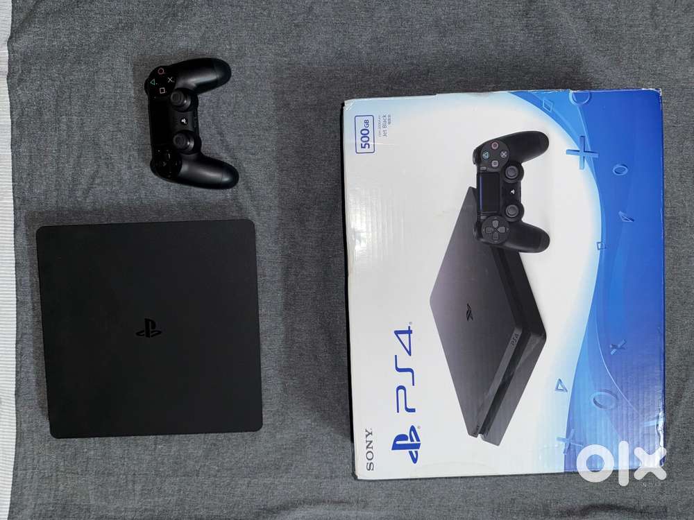 PS4 slim jet Black 500gb mint condition