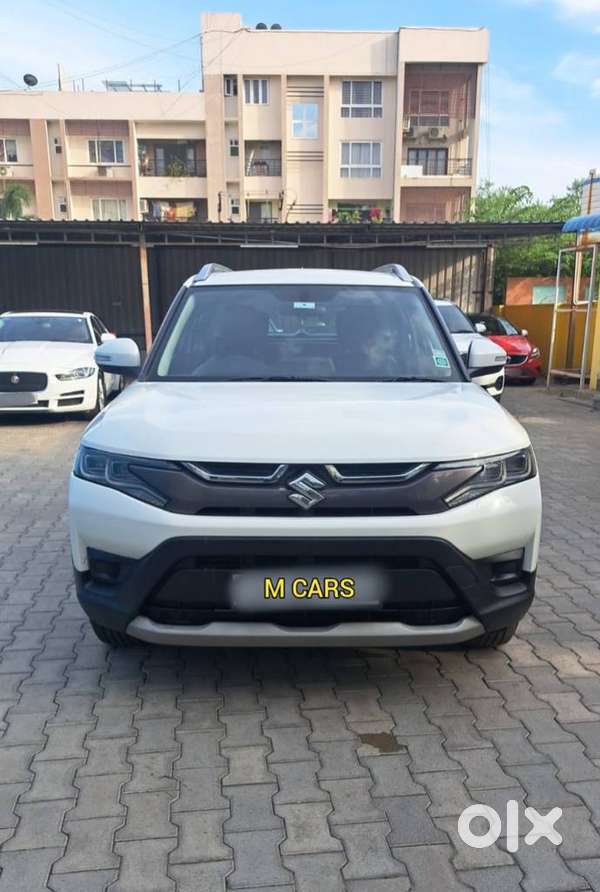 Maruti Suzuki Brezza 1.5 ZXI Plus SMART HYBRID DUAL TONE, 2023, Petr..
