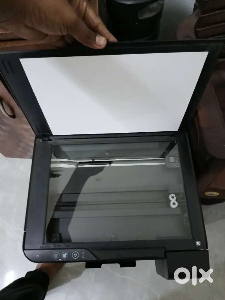 L3210 printer 6month old