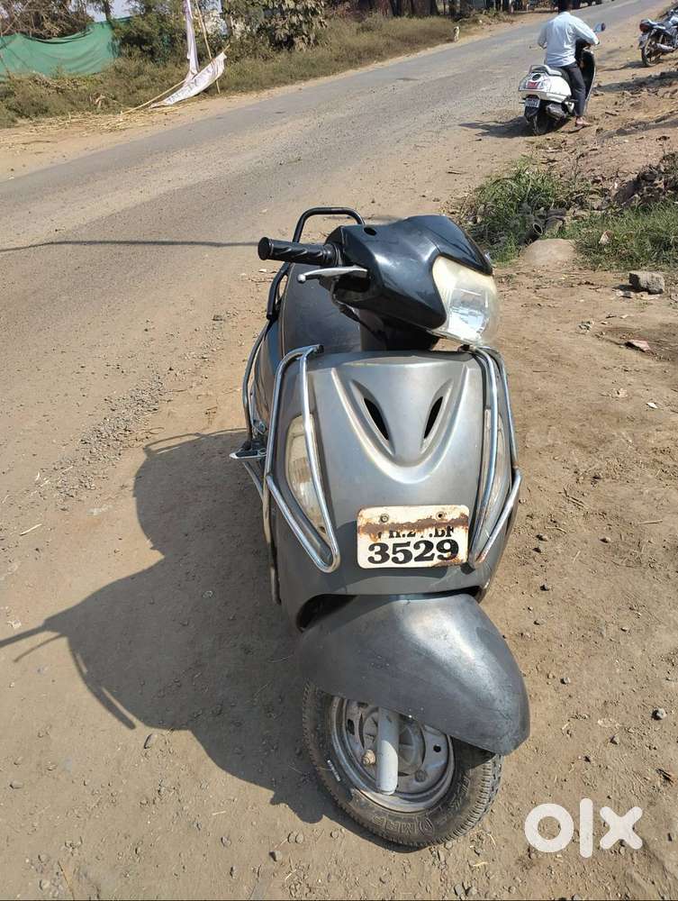 Access 125 he is a bast modal  bast scooter125