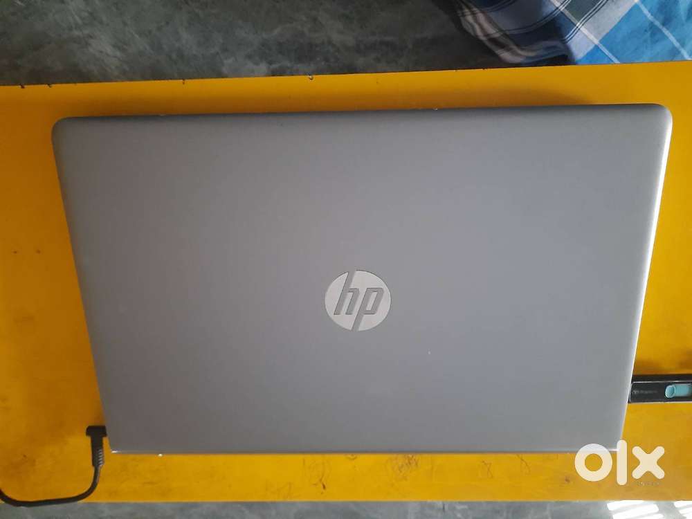 HP PAVILION LAPTOP i7 7th gen