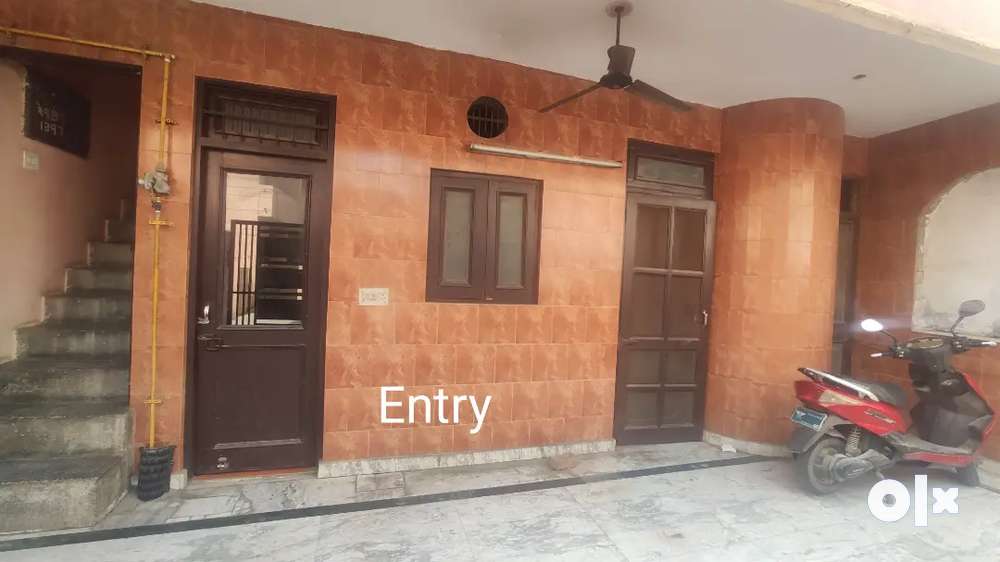 2bhk house at groundfloor available for rent