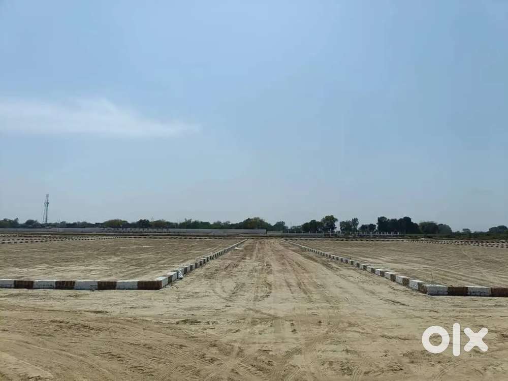 लुल्लू मॉल के बैक साइड मे प्लाट ले 1999/SQFT मे रिंग रोड पर बैंक लोन