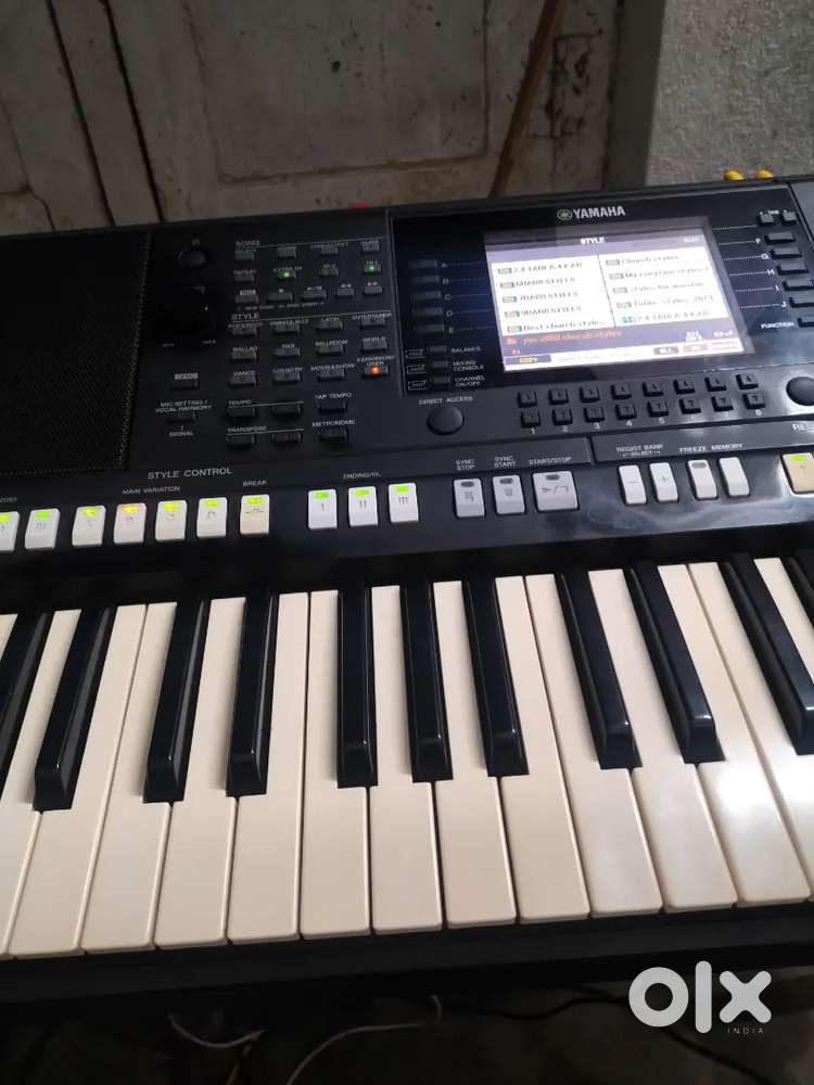Yamaha.keyborde.950.psr.s