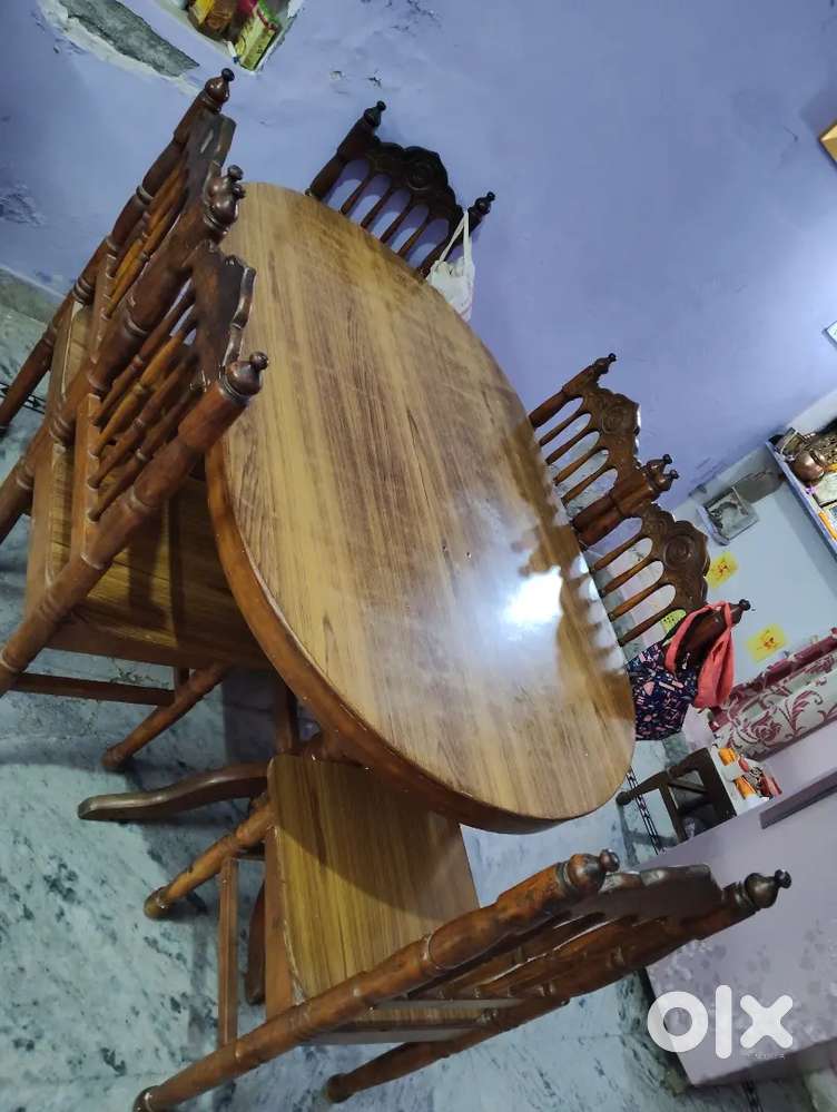 Dinning Table