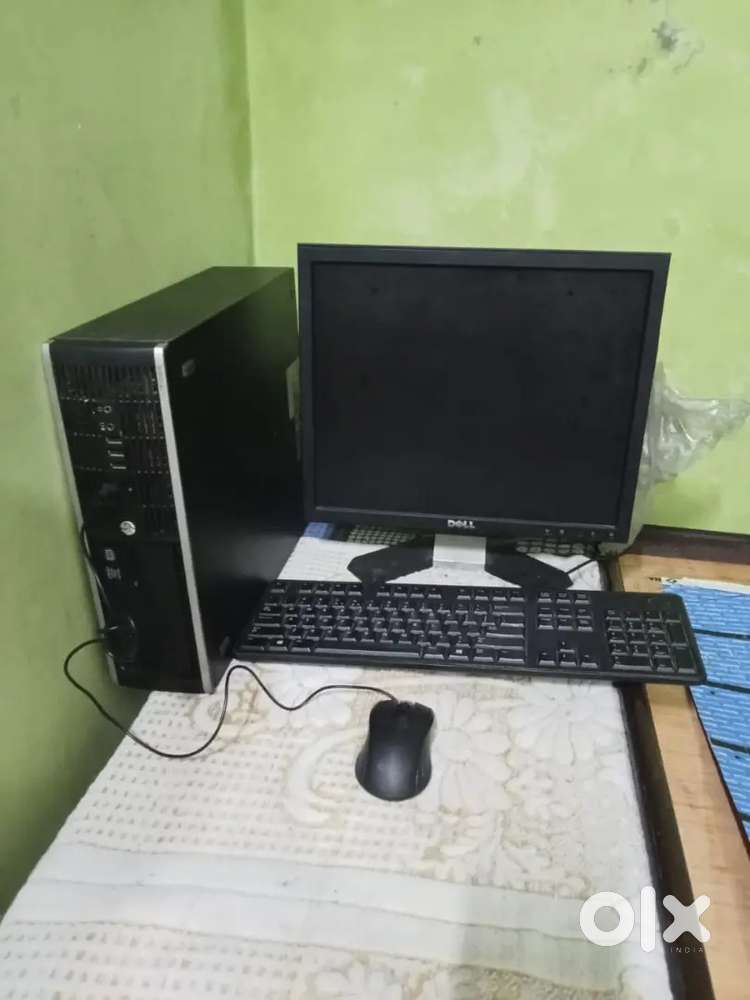Sell laptop it is very good condition