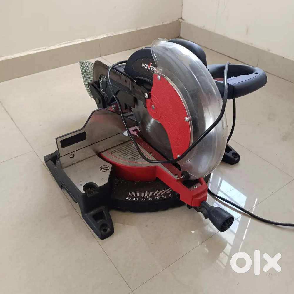 Aluminium cutting machine