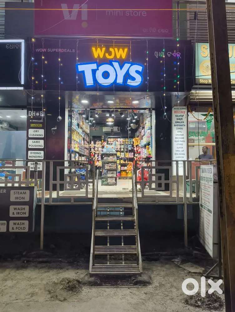 SALES WOMEN Required