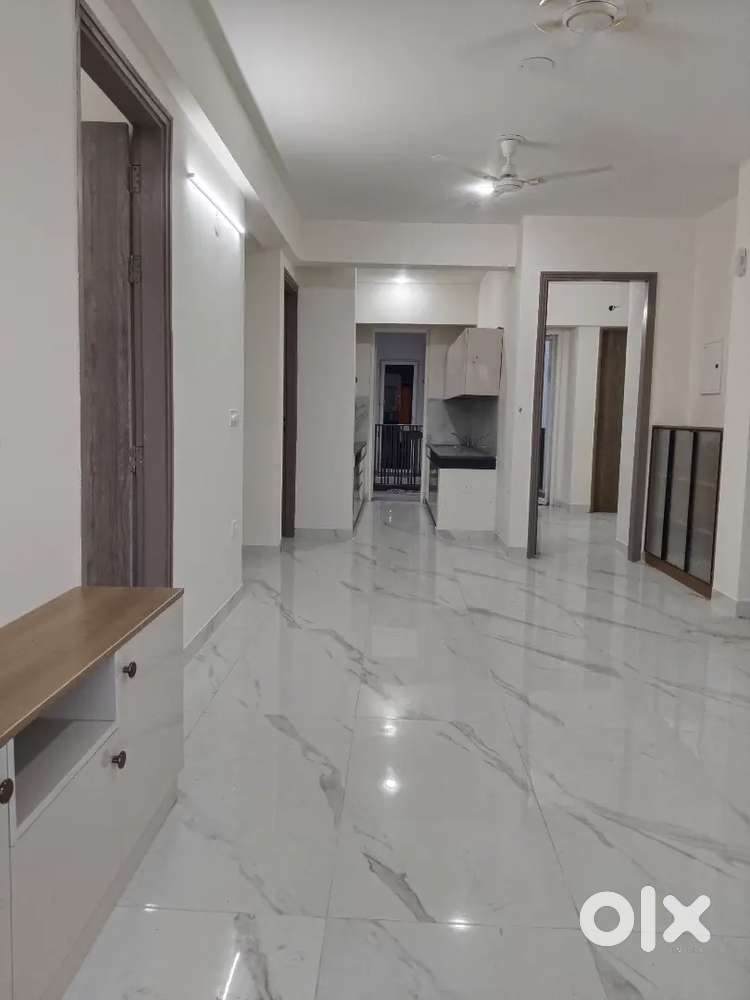 3.5bhk semi furnished