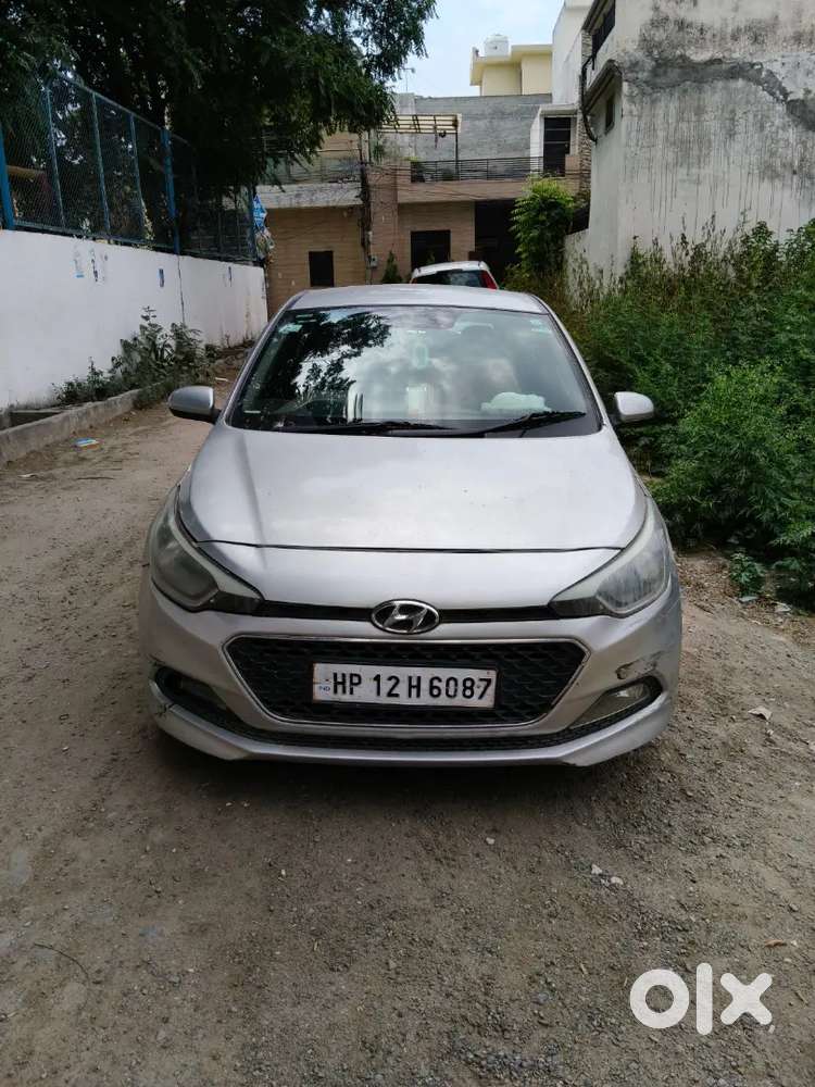Hyundai i20 2016 Petrol 90500 Km Driven