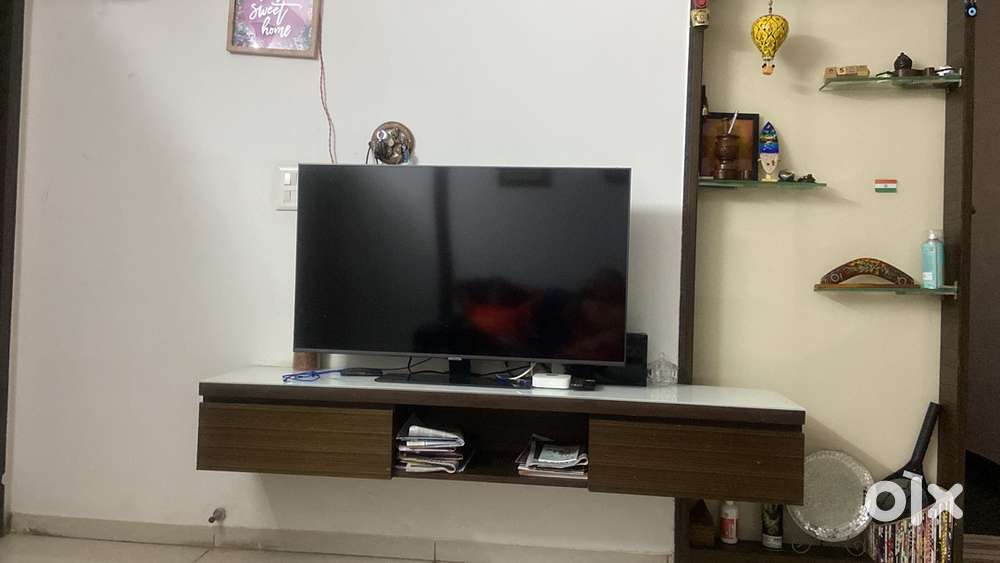 49 inches led tv for sell