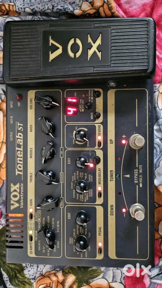 Vox valvetronix guitar processor