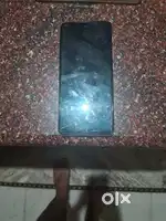 moto e40 selling with box, no problem in the phone everything working