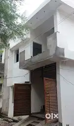 Urgent sale in awas vikas colony kamal chauraha
