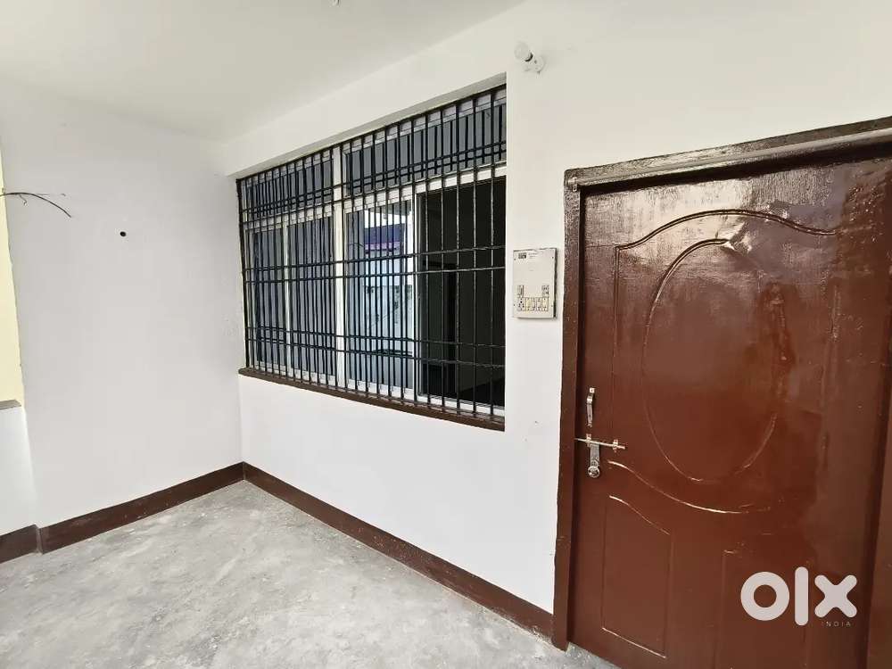 2 Bhk Flat With Kitchen Bathroom Dining Hall Balcony
