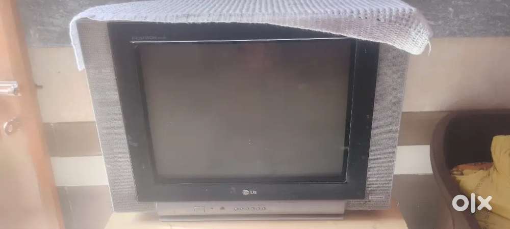 Good condition flat tv LG company