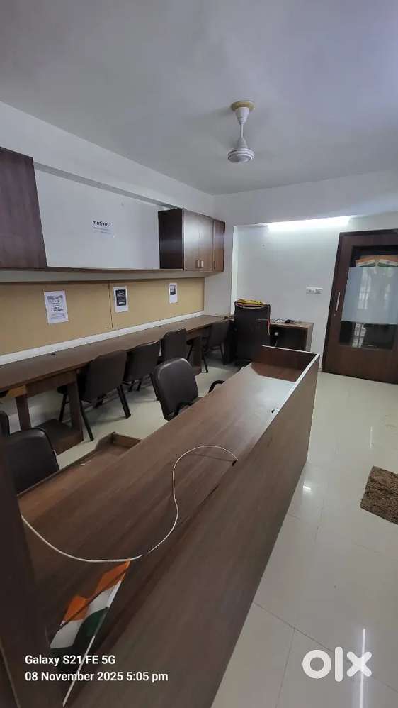 415 Foot Office Rent SG Highway Corporate Road