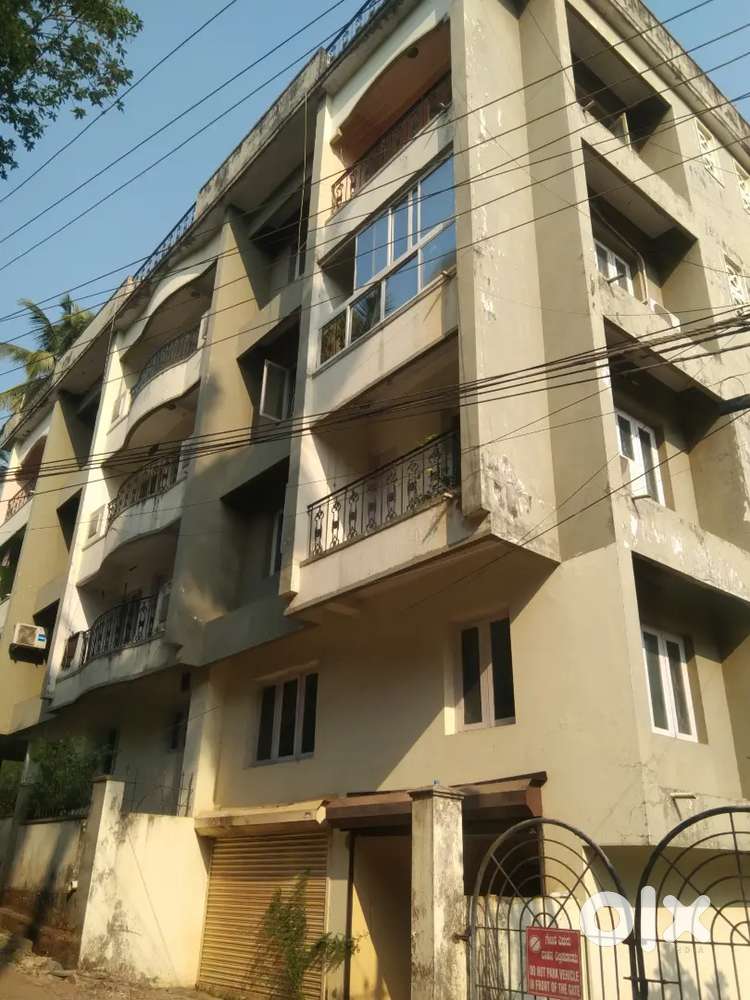 1bhk apartment for sale at aryasamaja road balmata.