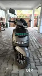 Mint condition just 1 year old. In original company warranty.