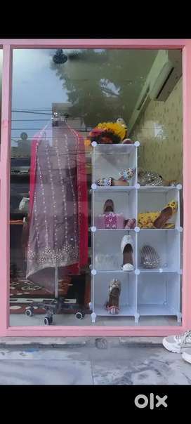 Good tailor for cutting and sewing