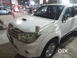 Toyota Fortuner 2011 Diesel 155000 Km Driven