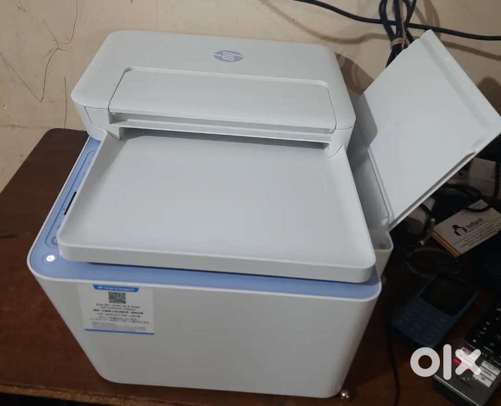 Well conditioned HP Desk jet printer for sale