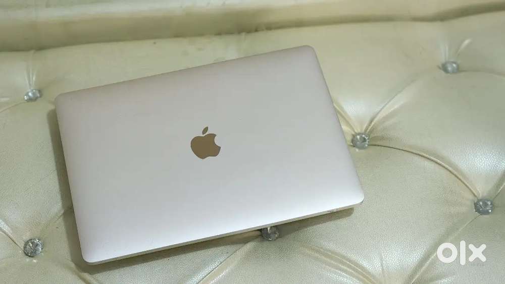 Apple Macbook Pro i5 8gb Ram 128gb Apple SSD 13inch 2018 Mfd