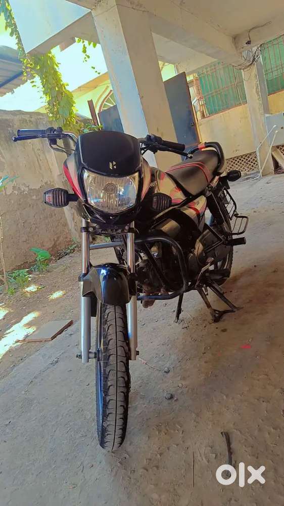 Good condition Hf deluxe first owner