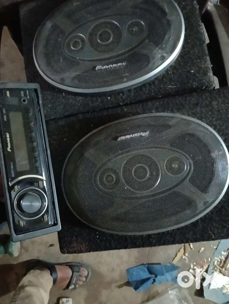 Car music system Poineer company